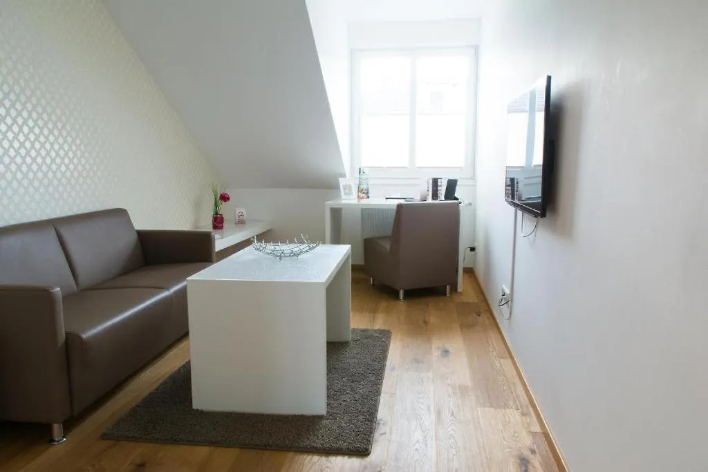 Helvetia Suites Düsseldorf Apartament