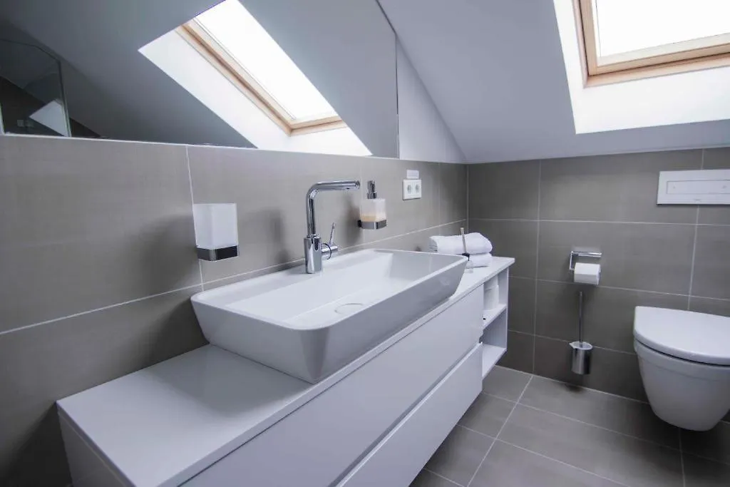 Apartament Helvetia Suites Düsseldorf Niemcy