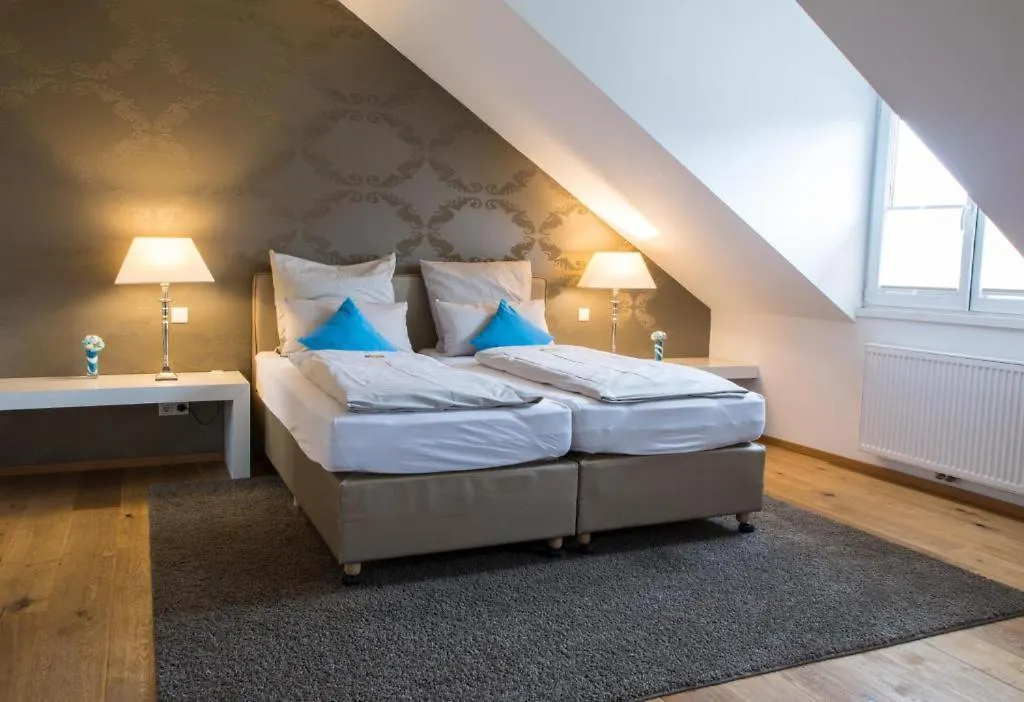 Apartament Helvetia Suites Düsseldorf